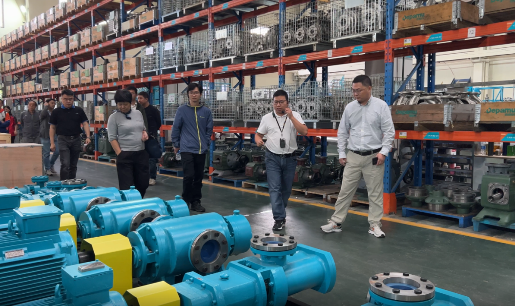 考察 | 中石化机泵专家组来访,点赞和记娱乐!